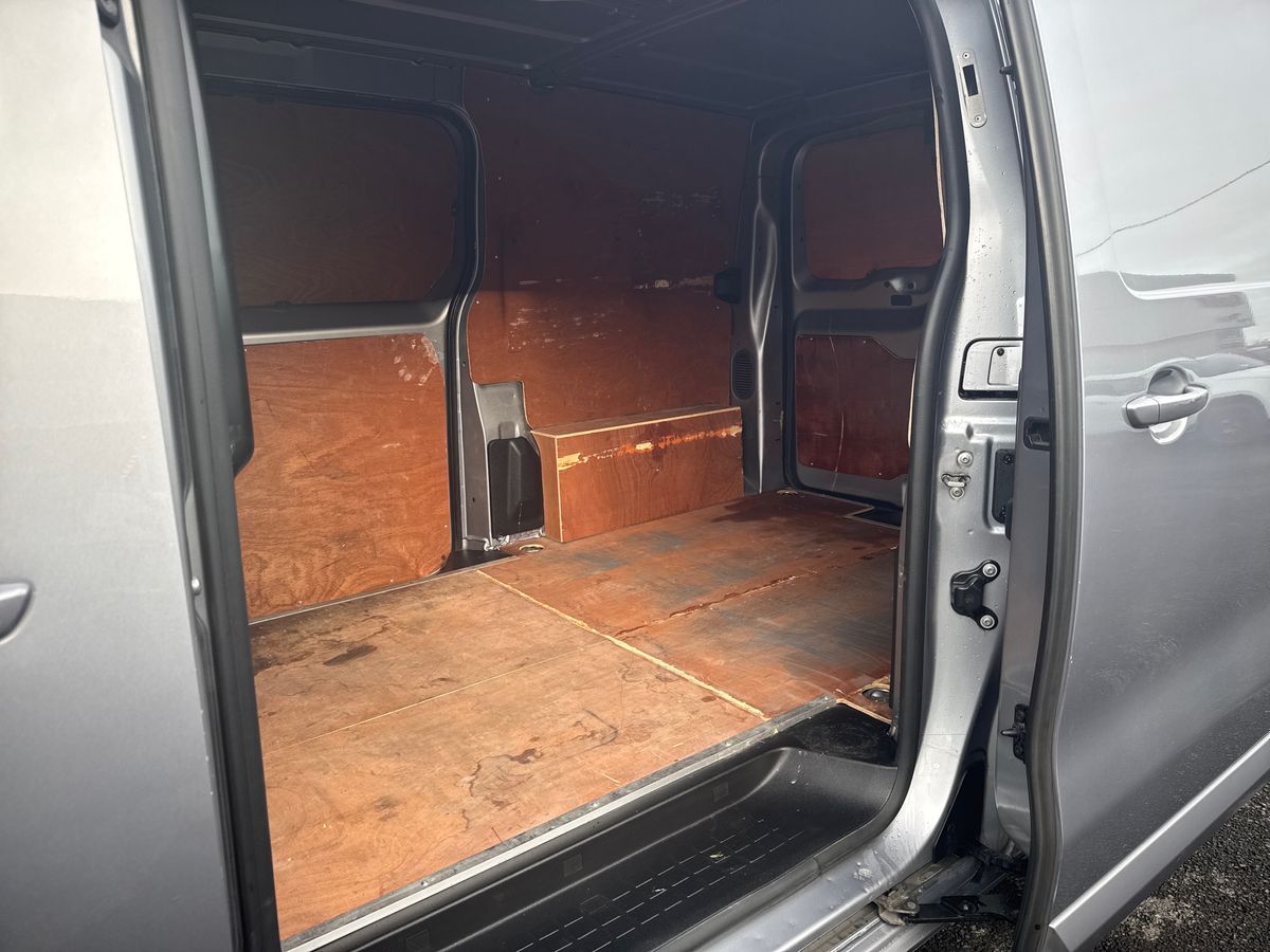 Used Vauxhall Vivaro 2021 for sale - 76871407: Photo 14