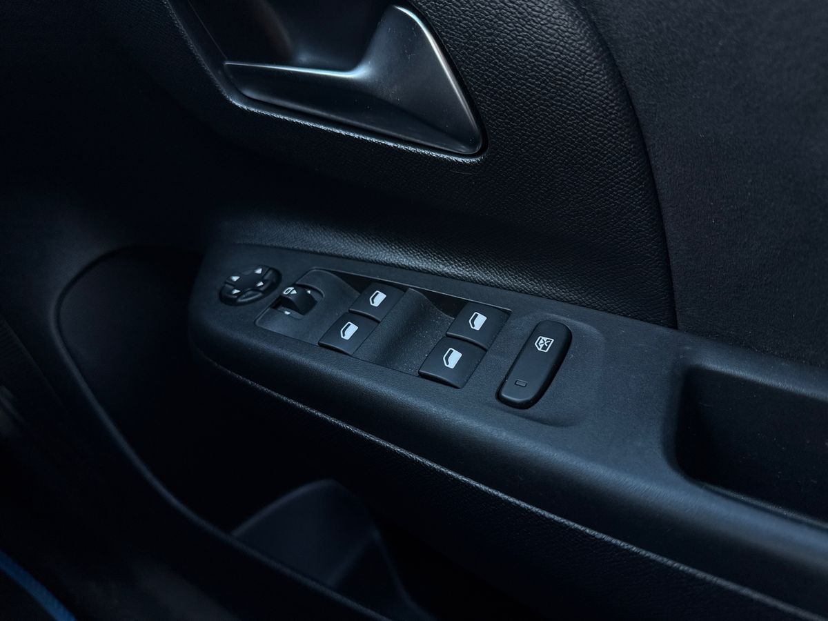 Used Vauxhall Corsa 2022 for sale - 76635683: Photo 16