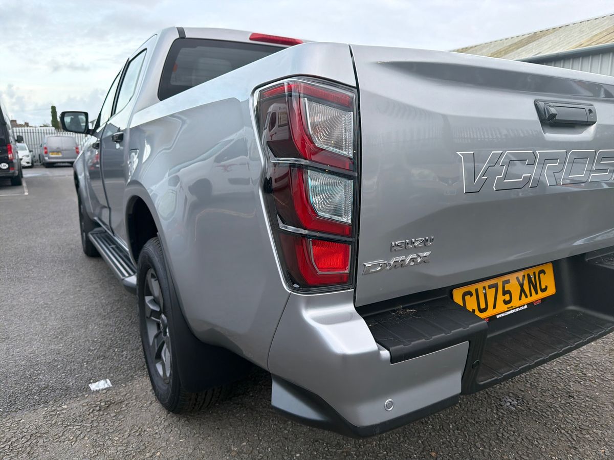 Used Isuzu D-Max 2025 for sale - 76873562: Photo 25