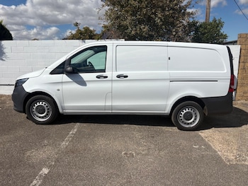 Used Mercedes-Benz Vito 2022 for sale - 79576716: Photo