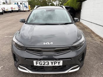 Used Kia Stonic 2023 for sale - 79808745: Photo