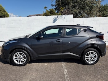Used Toyota C-HR 2022 for sale - 79387687: Photo