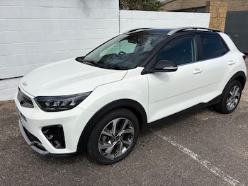 Used Kia Stonic 2023 for sale - 79602322: Photo