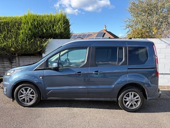 Used Ford Tourneo Connect 2021 for sale - 79820375: Photo