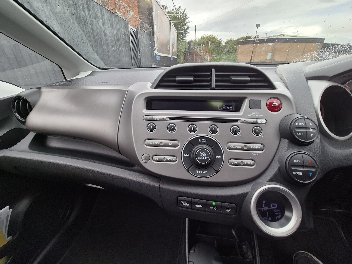 Used Honda Jazz 2009 for sale - 76294501: Photo 26