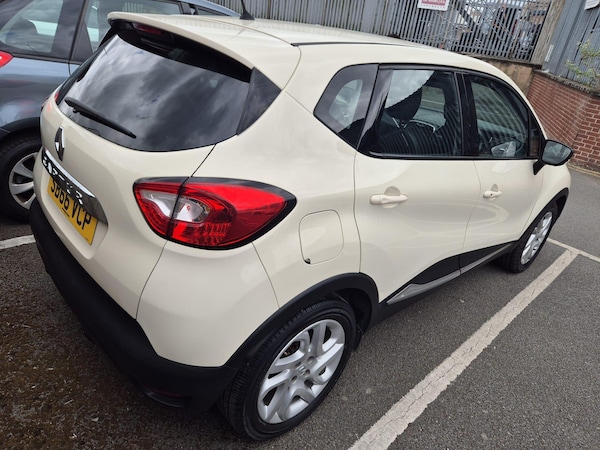 Used Renault Captur 2016 for sale - 76295536: Photo 18
