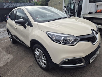 Used Renault Captur 2016 for sale - 76295536: Photo