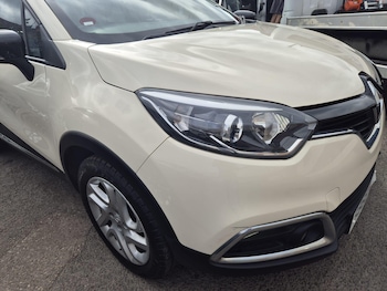 Used Renault Captur 2016 for sale - 76295536: Photo