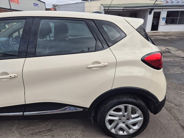 Used Renault Captur 2016 for sale - 76295536: Photo 34