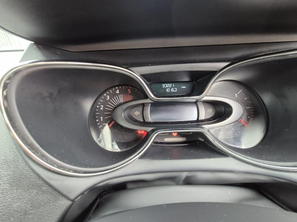 Used Renault Captur 2016 for sale - 76295536: Photo 39