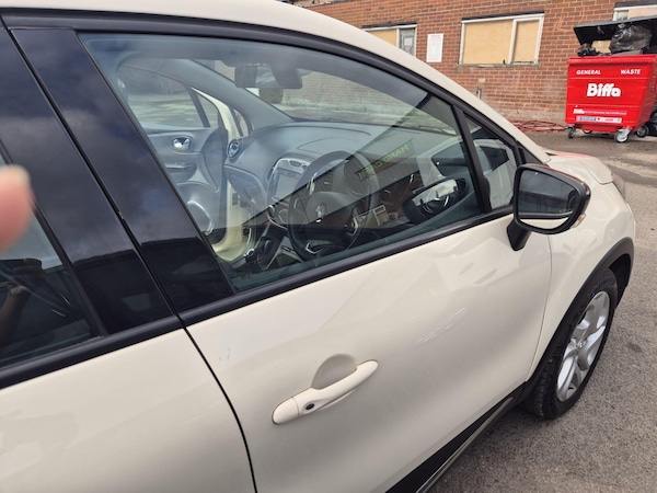 Used Renault Captur 2016 for sale - 76295536: Photo 41