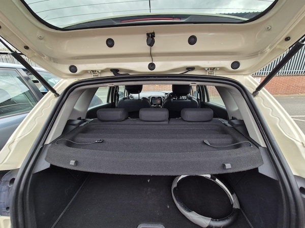 Used Renault Captur 2016 for sale - 76295536: Photo 43