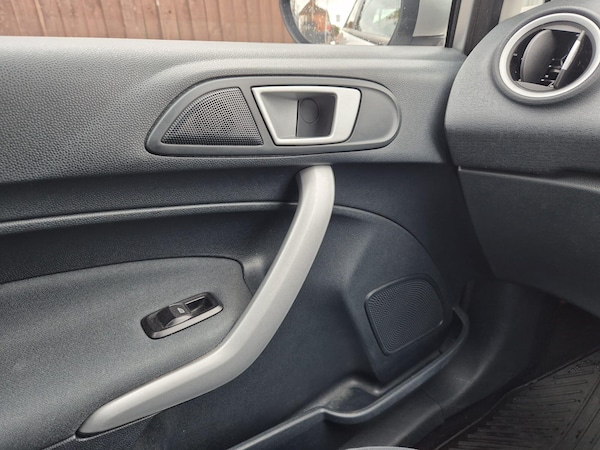 Used Ford Fiesta 2012 for sale - 76294576: Photo 22