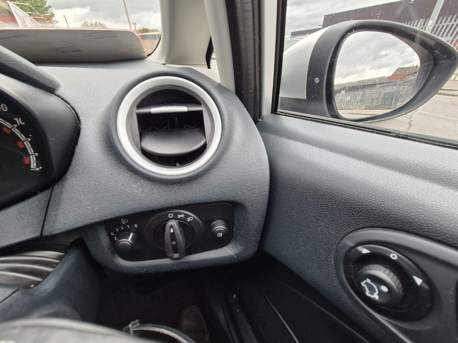 Used Ford Fiesta 2012 for sale - 76294576: Photo 23