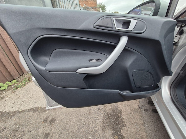 Used Ford Fiesta 2012 for sale - 76294576: Photo 25