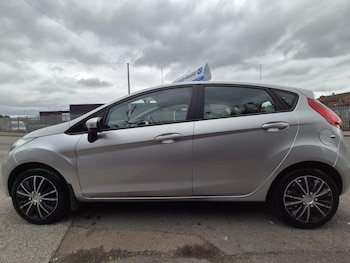 Used Ford Fiesta 2012 for sale - 76294576: Photo
