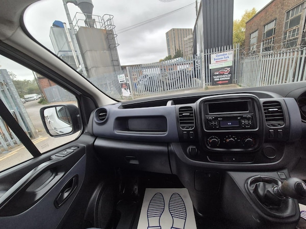Used Vauxhall Vivaro 2016 for sale - 76295937: Photo 14