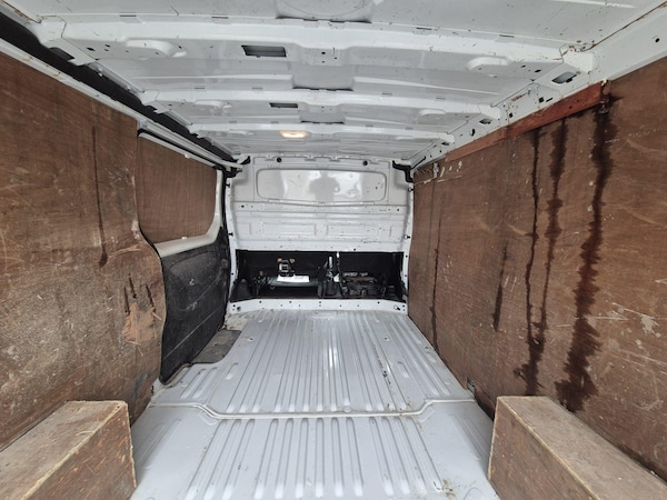 Used Vauxhall Vivaro 2016 for sale - 76295937: Photo 21