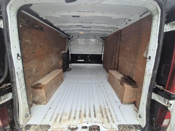 Used Vauxhall Vivaro 2016 for sale - 76295937: Photo 23