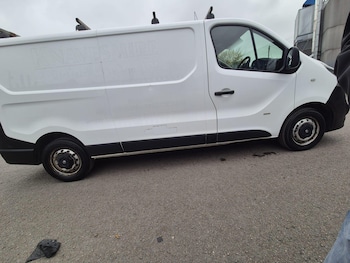 Used Vauxhall Vivaro 2016 for sale - 76295937: Photo