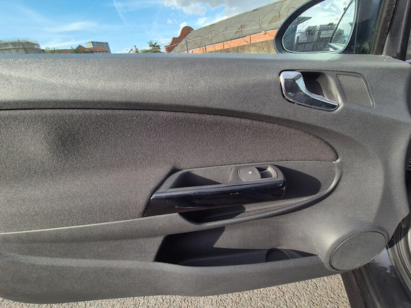 Used Vauxhall Corsa 2014 for sale - 76295753: Photo 23