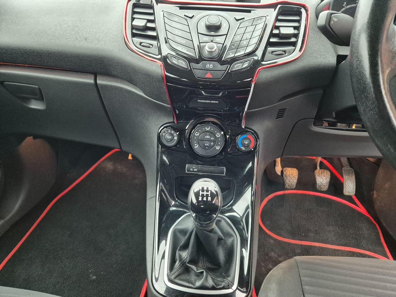 Used Ford Fiesta 2014 for sale - 77783333: Photo 16