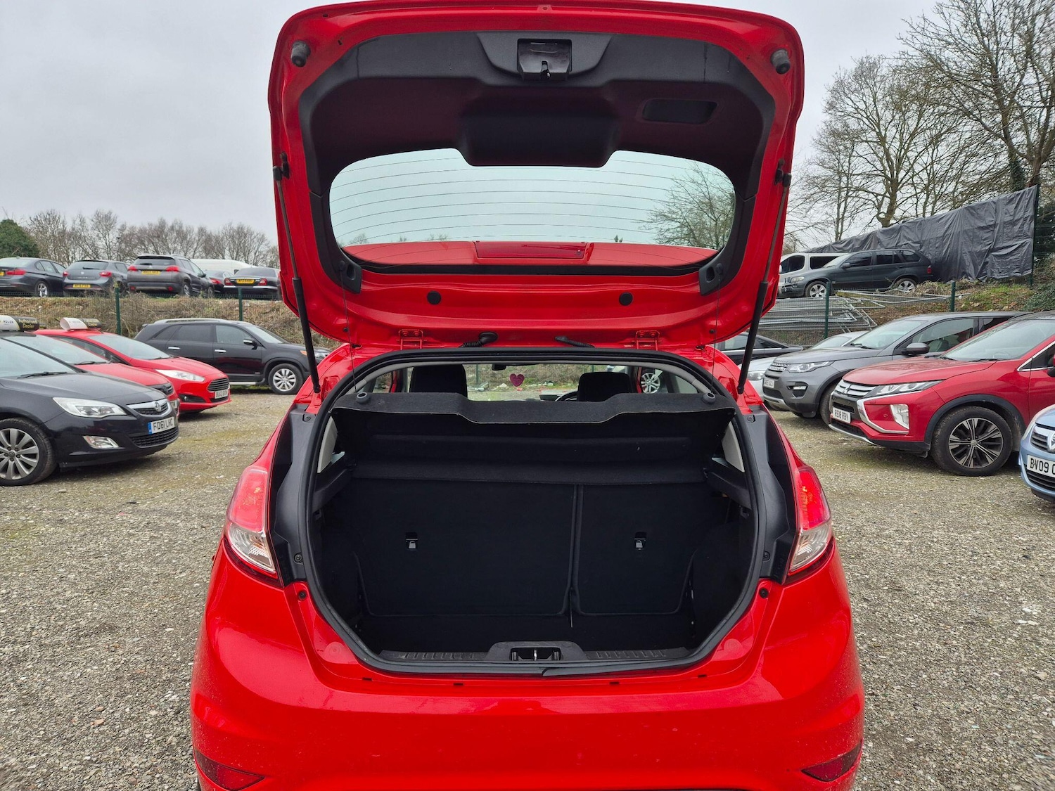 Used Ford Fiesta 2014 for sale - 77783333: Photo 29