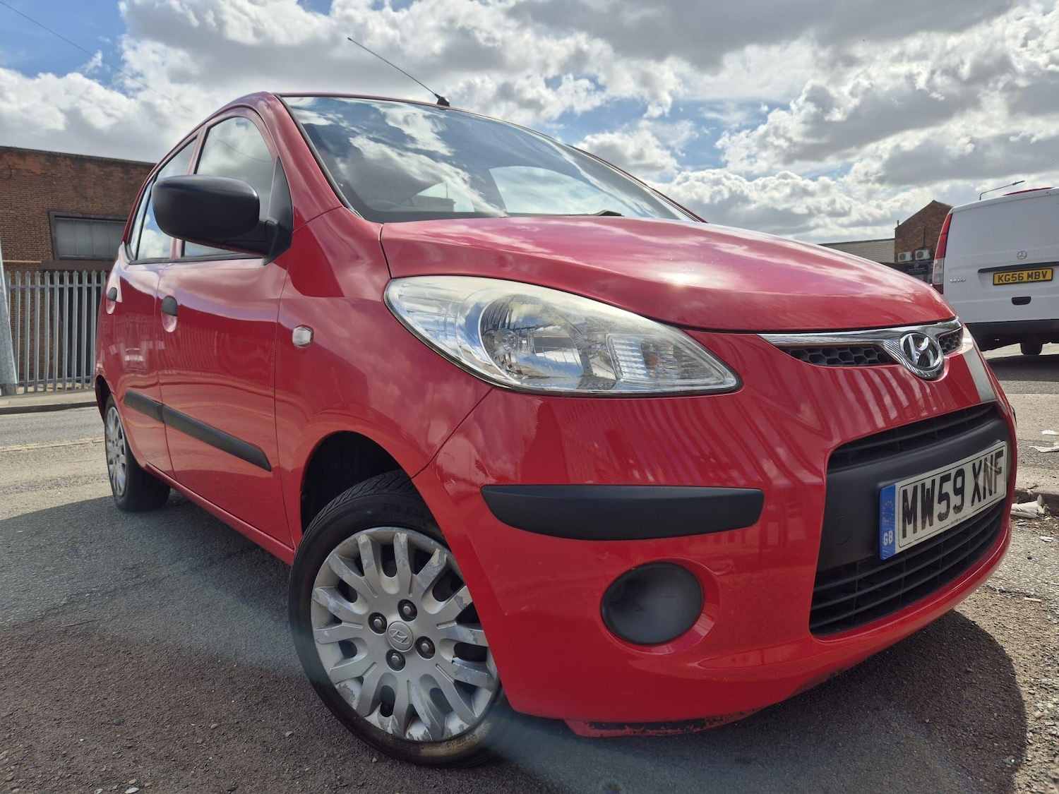 Used Hyundai i10 2010 for sale - 76295488: Photo 5