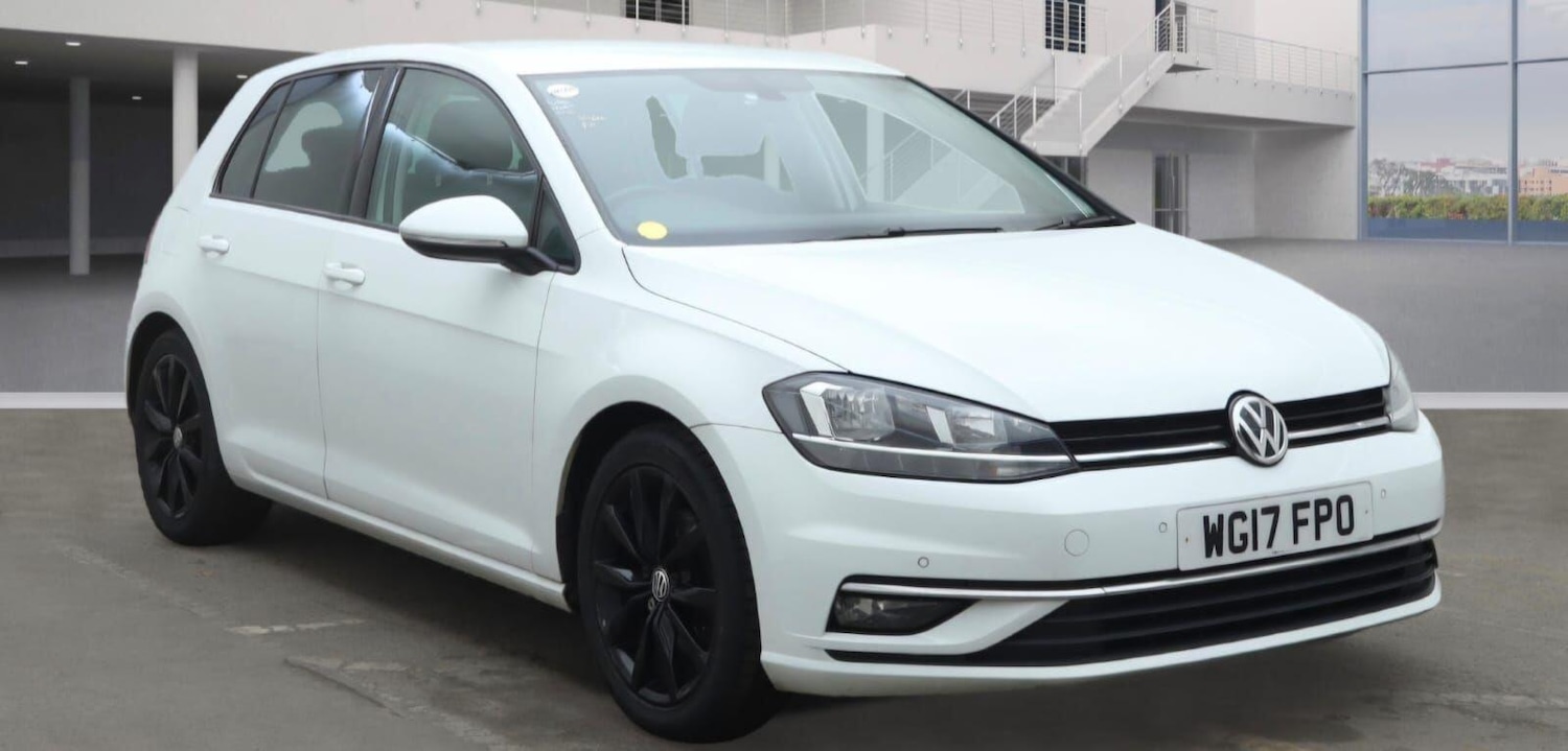Used Volkswagen Golf 2017 for sale - 76926539: Photo 1