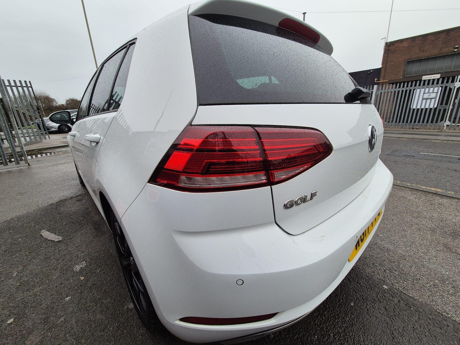 Used Volkswagen Golf 2017 for sale - 76926539: Photo 17