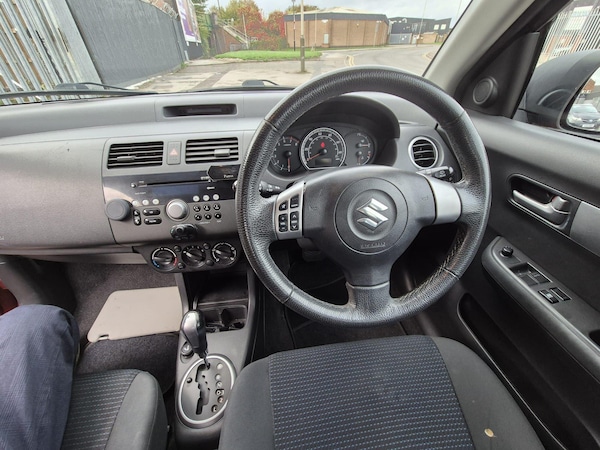Used Suzuki Swift 2009 for sale - 76296028: Photo 10