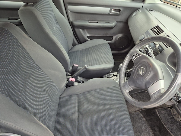 Used Suzuki Swift 2009 for sale - 76296028: Photo 15