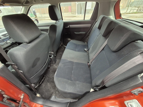 Used Suzuki Swift 2009 for sale - 76296028: Photo 17