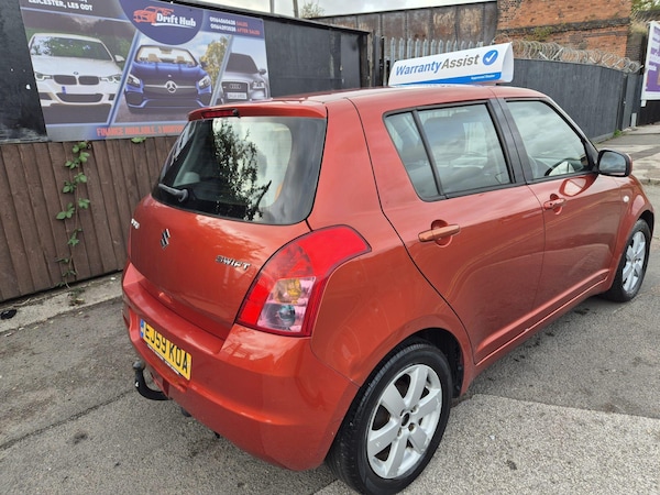 Used Suzuki Swift 2009 for sale - 76296028: Photo 5