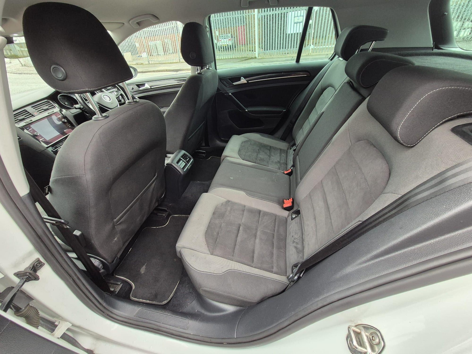 Used Volkswagen Golf for sale - 77637890: Photo 29