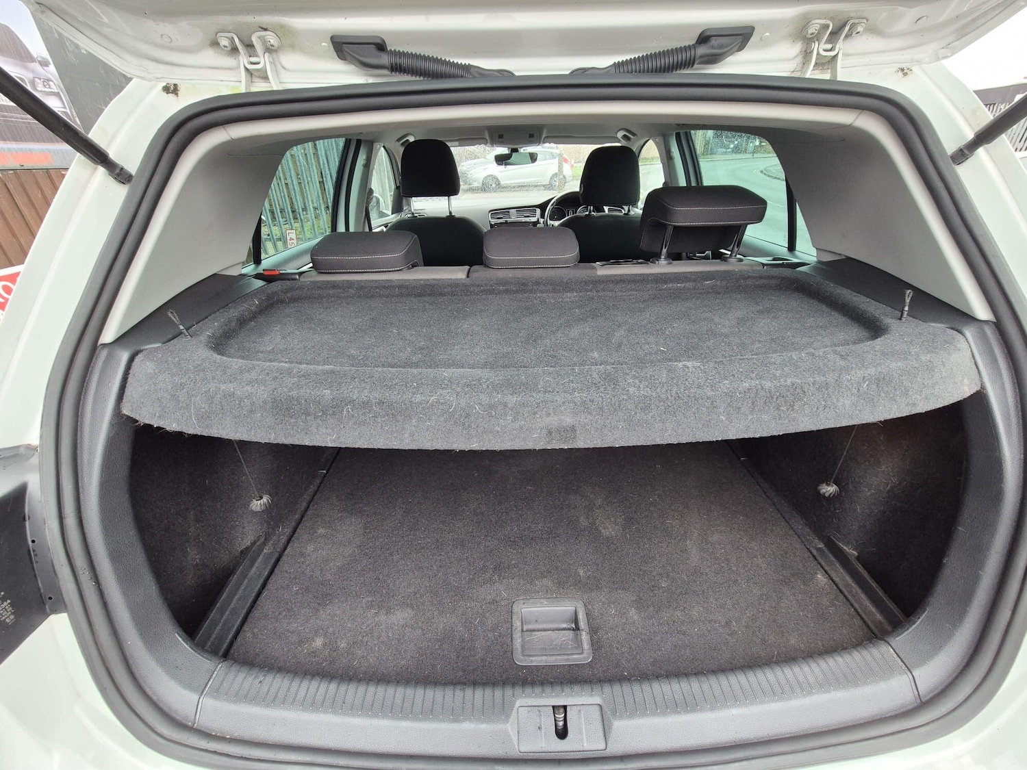 Used Volkswagen Golf for sale - 77637890: Photo 44