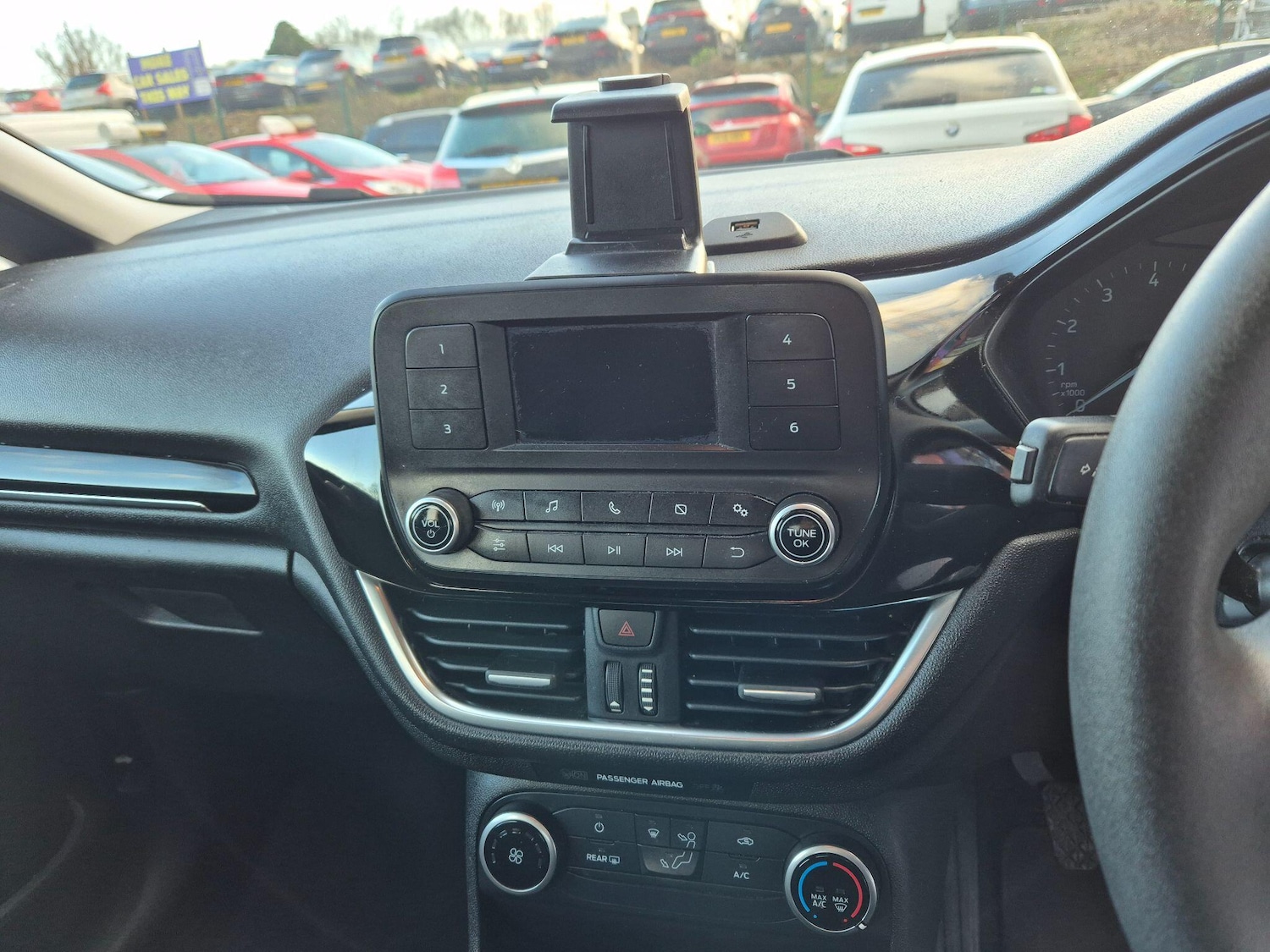 Used Ford Fiesta 2018 for sale - 77898311: Photo 26