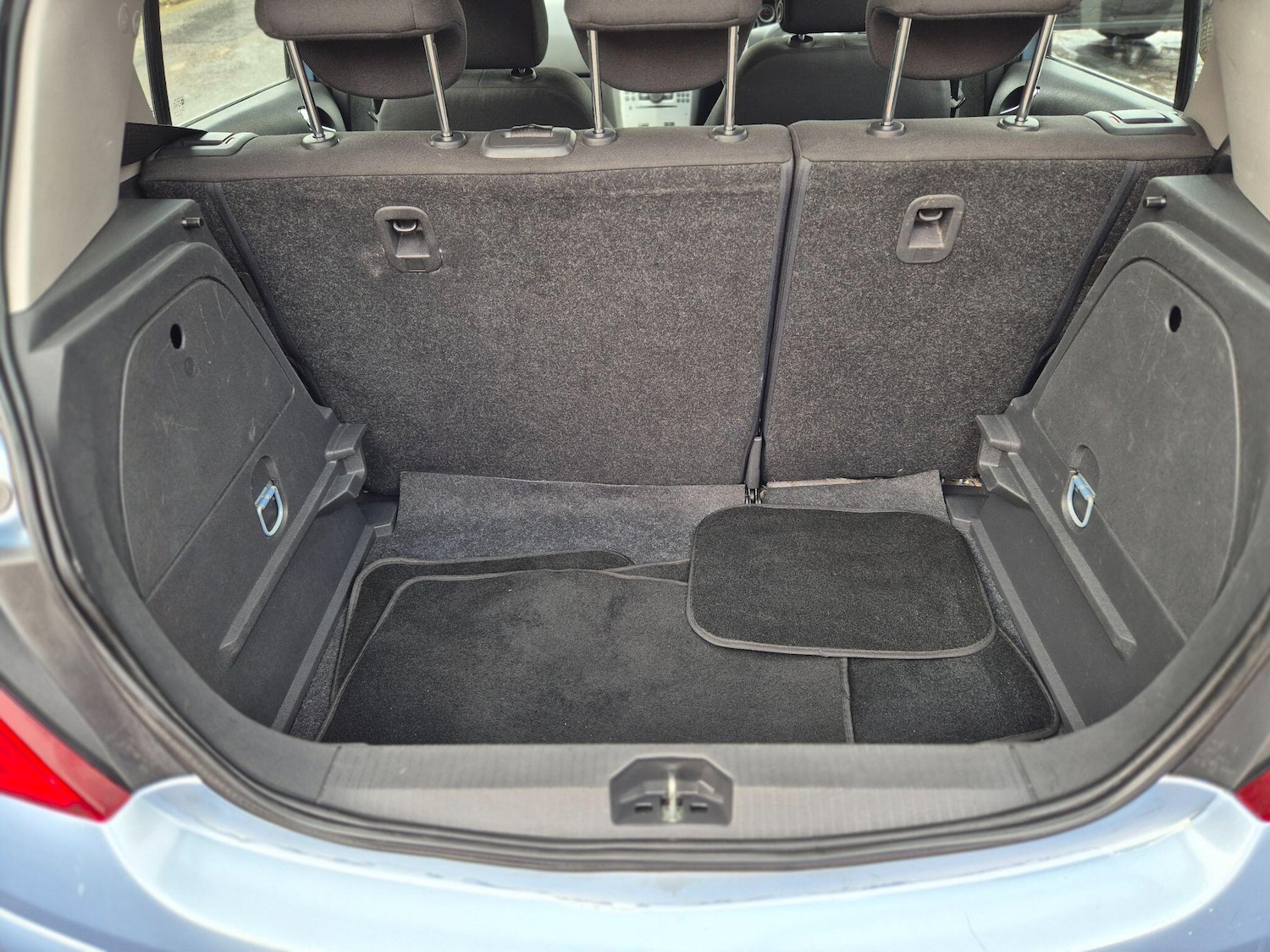 Used Vauxhall Corsa 2009 for sale - 77633271: Photo 32