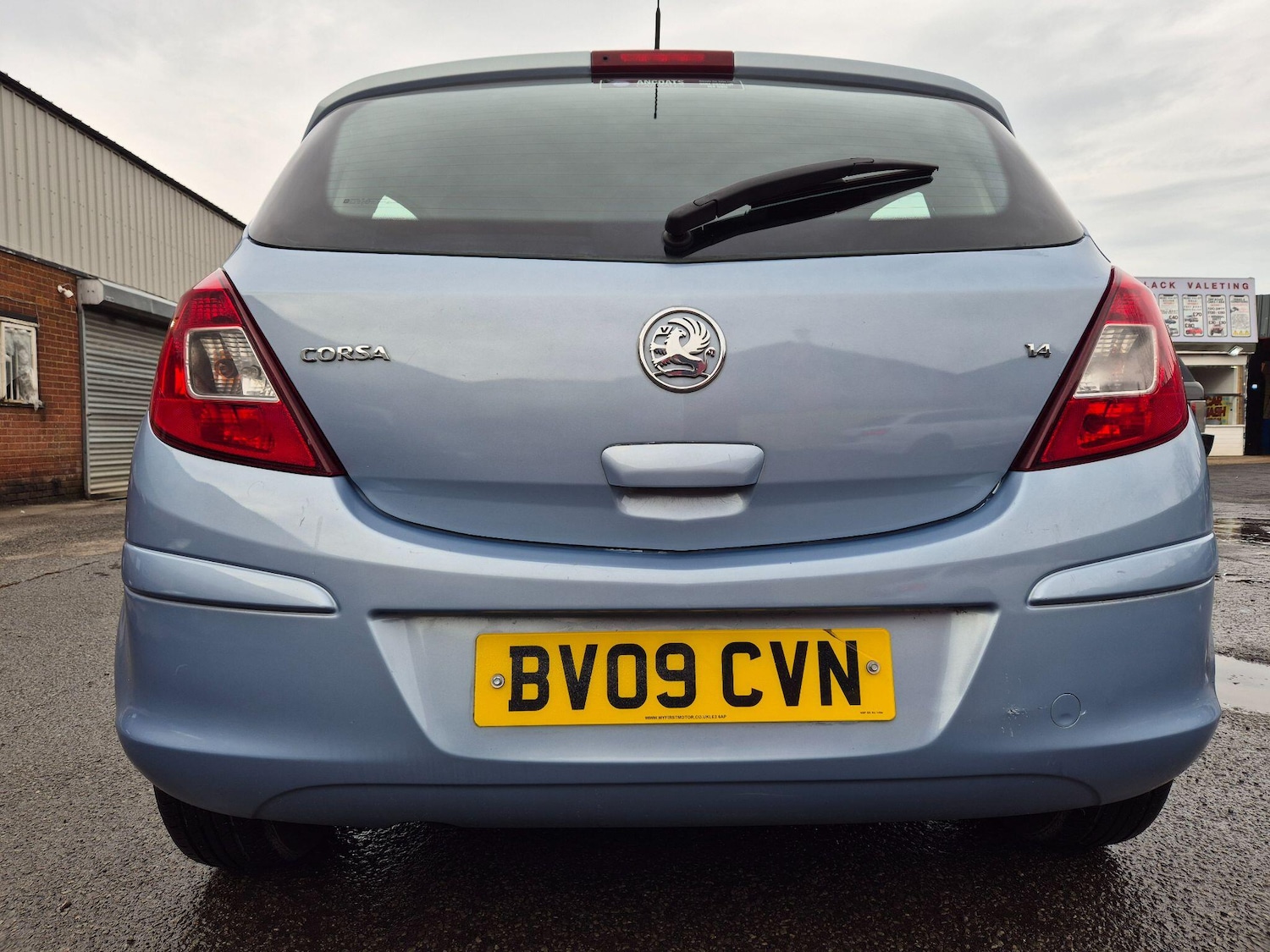 Used Vauxhall Corsa 2009 for sale - 77633271: Photo 9