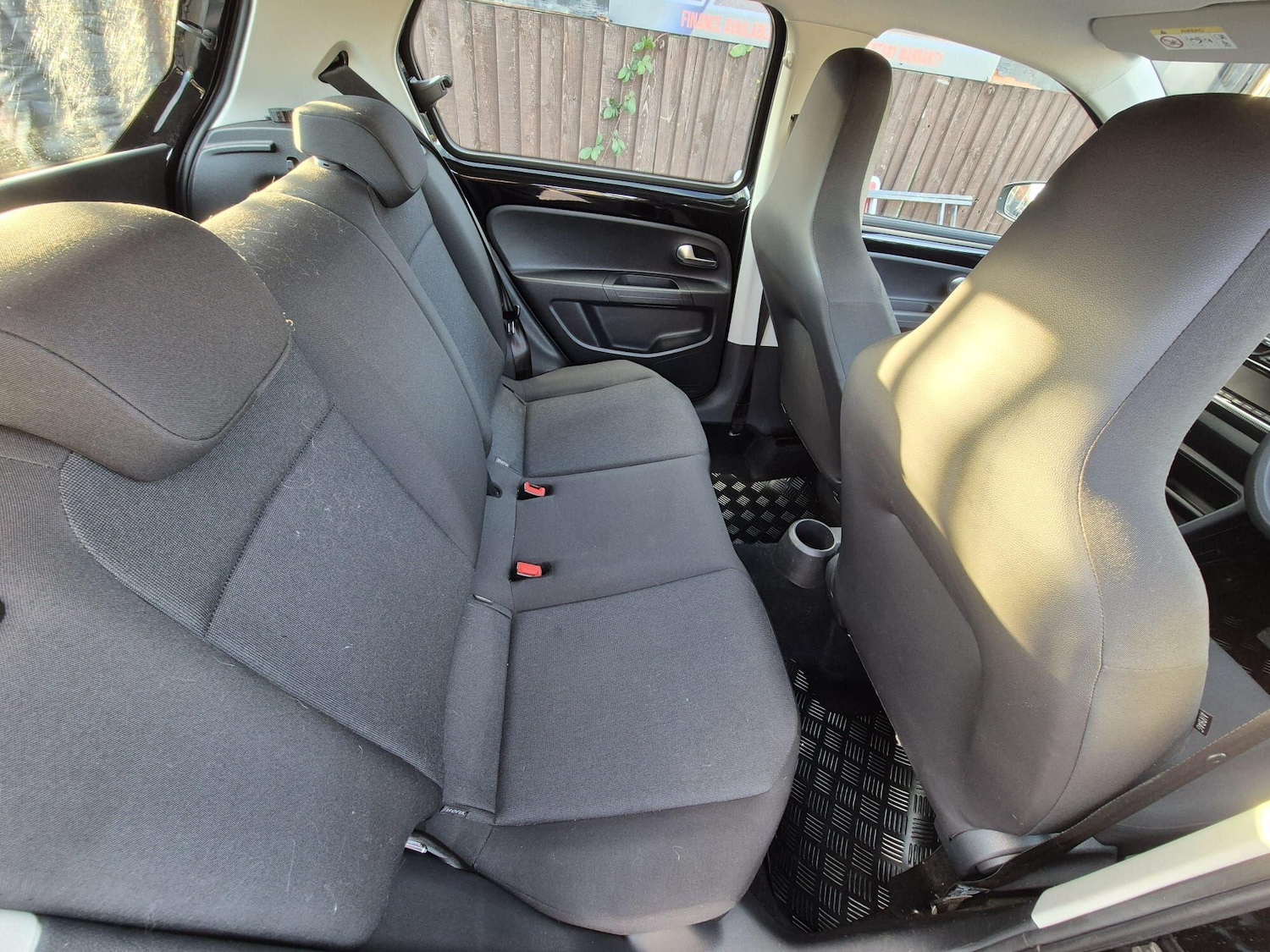 Used Volkswagen up! 2018 for sale - 76619936: Photo 16