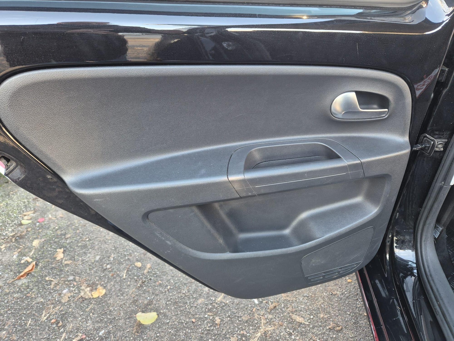 Used Volkswagen up! 2018 for sale - 76619936: Photo 20