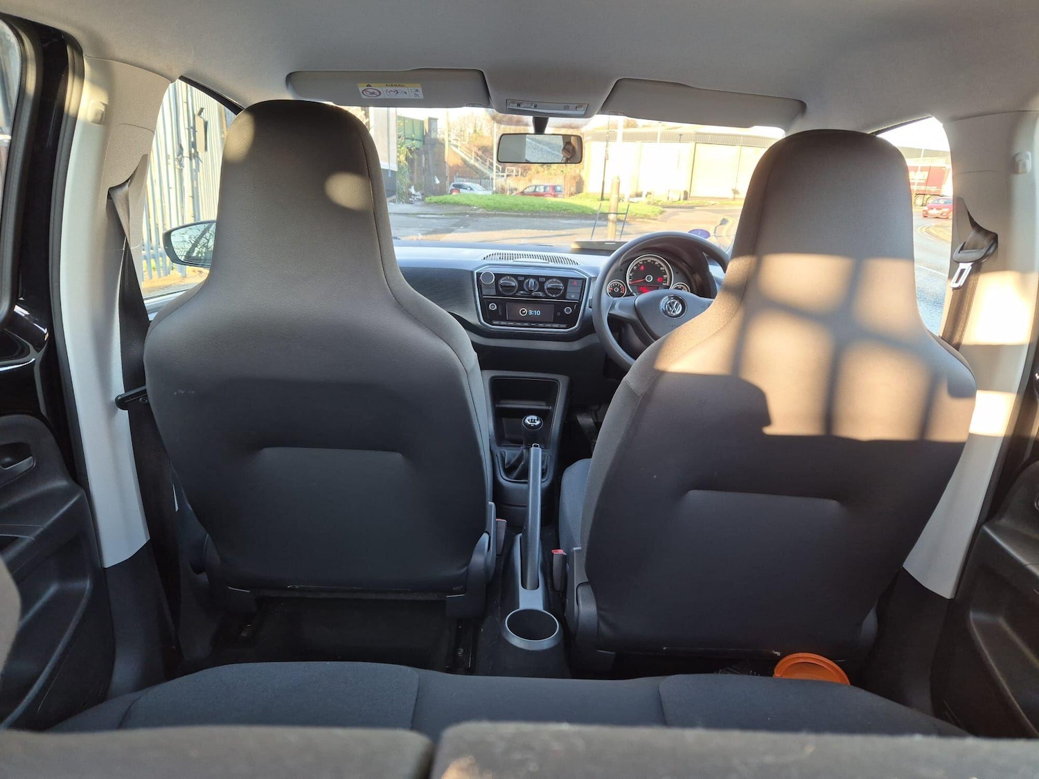 Used Volkswagen up! 2018 for sale - 76619936: Photo 47