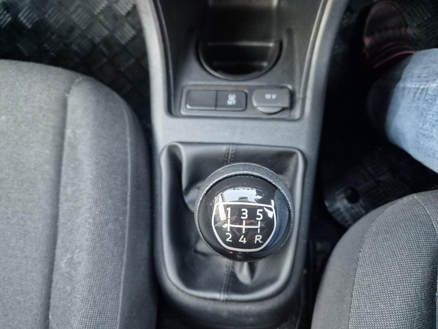 Used Volkswagen up! 2018 for sale - 76619936: Photo 49