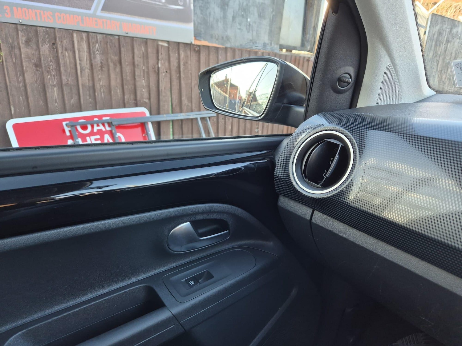 Used Volkswagen up! 2018 for sale - 76619936: Photo 50