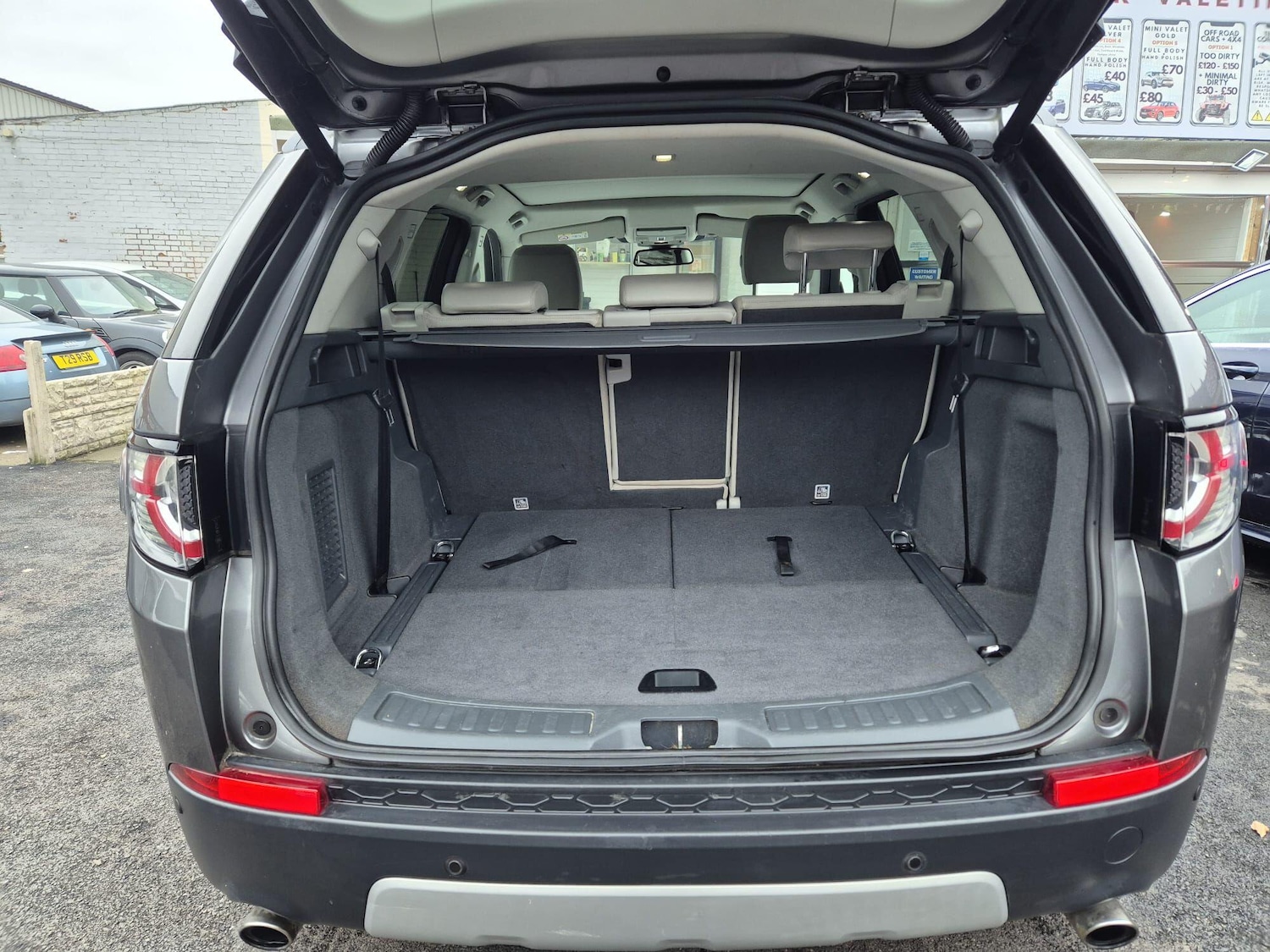 Used Land Rover Discovery Sport 2015 for sale - 77067143: Photo 41