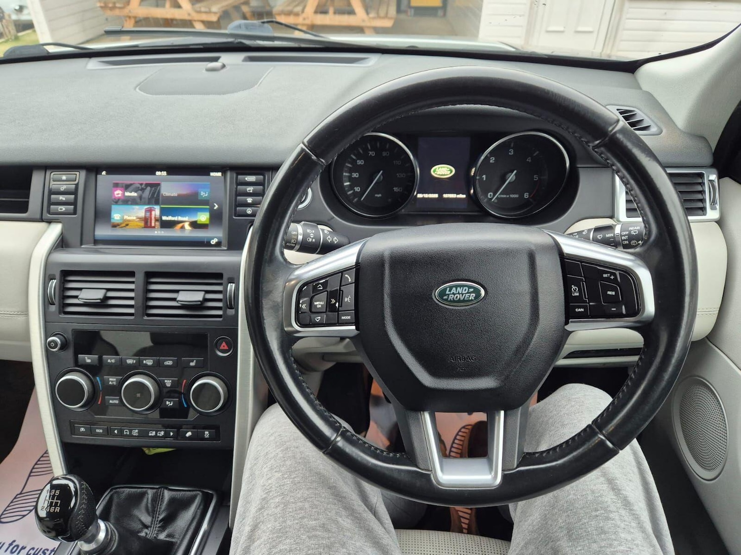 Used Land Rover Discovery Sport 2015 for sale - 77067143: Photo 45