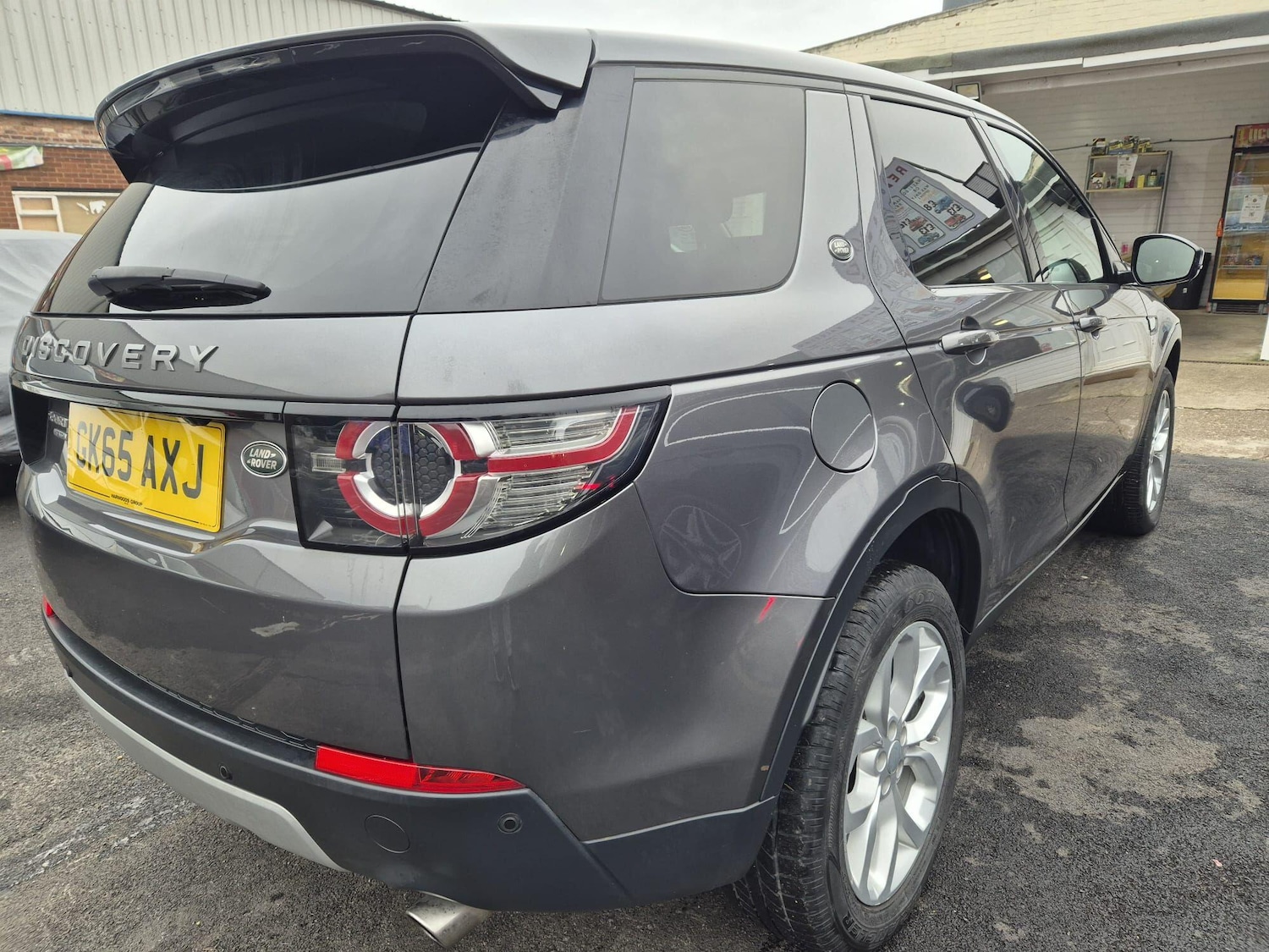 Used Land Rover Discovery Sport 2015 for sale - 77067143: Photo 5
