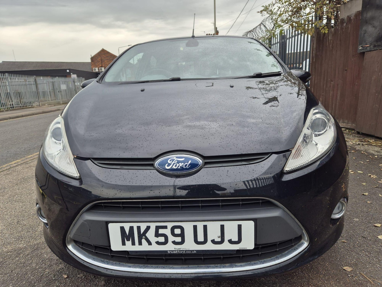 Used Ford Fiesta 2010 for sale - 76499395: Photo 2