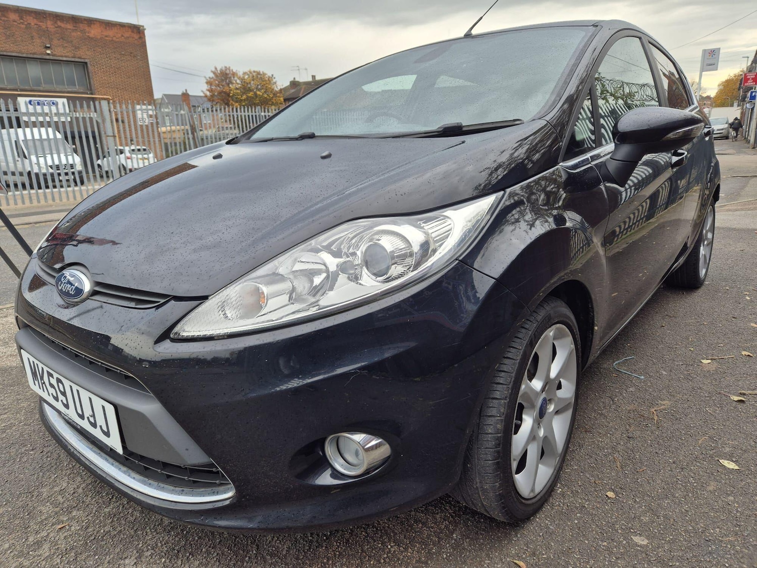 Used Ford Fiesta 2010 for sale - 76499395: Photo 3