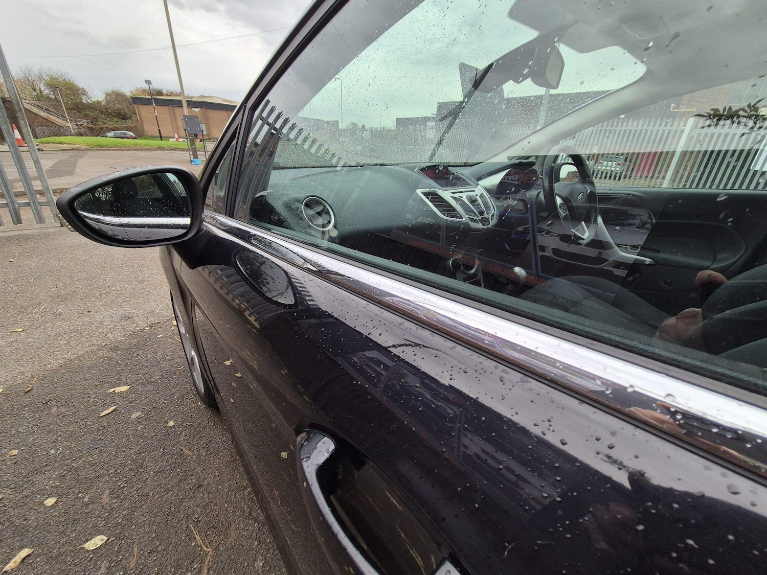 Used Ford Fiesta 2010 for sale - 76499395: Photo 37